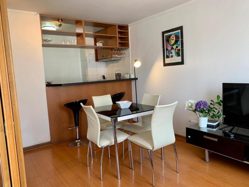 Uh Departmento Lastarria Apartment Santiago de Chile Bagian luar foto